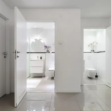 Lumina I 3 Bedroom With Parking I Balcony I Zachodnia 公寓 *