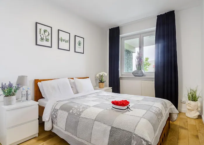 Lumina 3 Bedroom Park Szczęśliwicki