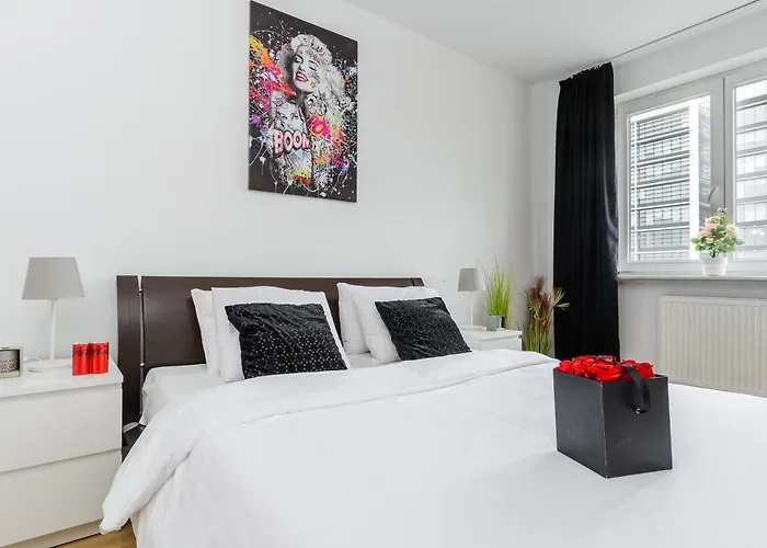 Lumina 3 Bedroom Park Szczęśliwicki *