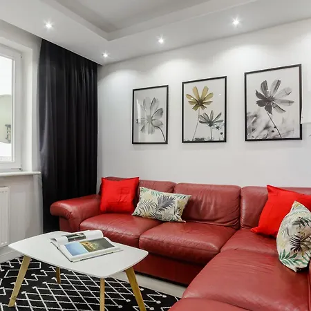 Lejlighed Lumina 3 Bedrooms Near The Zahodnia *