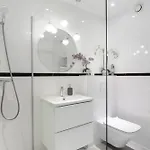 דירה Lumina 3 Bedrooms Near The Zahodnia *